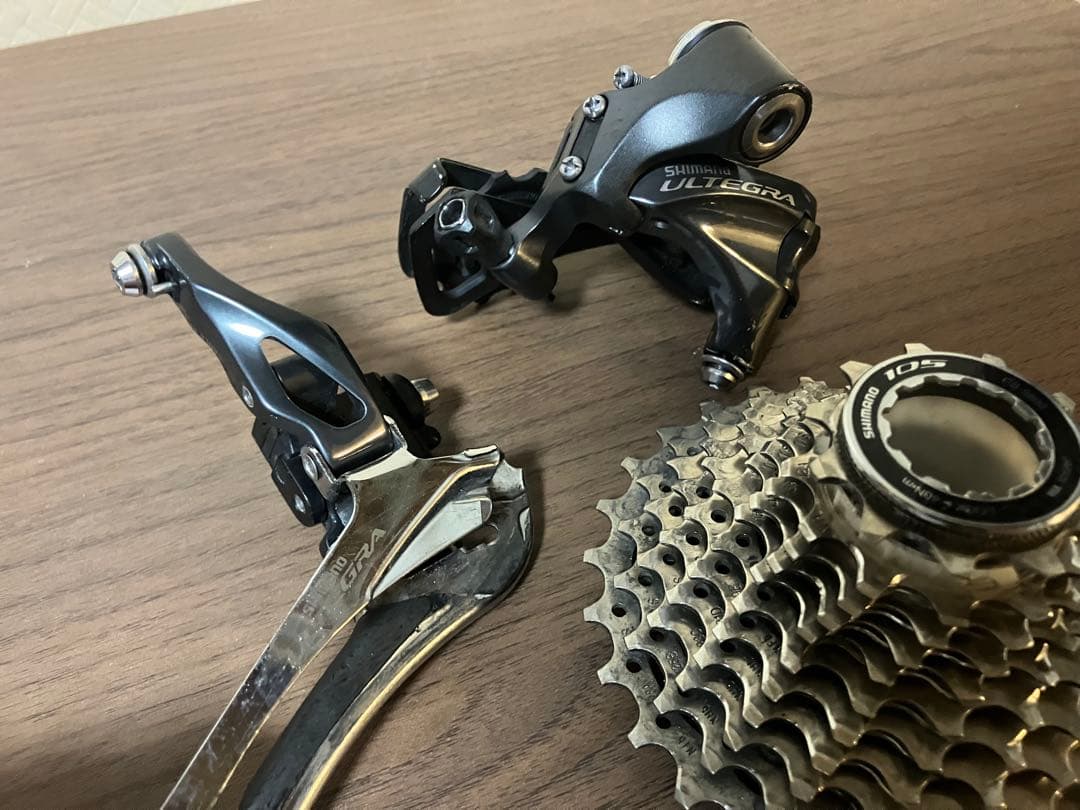 6800 ULTEGRA グループセット