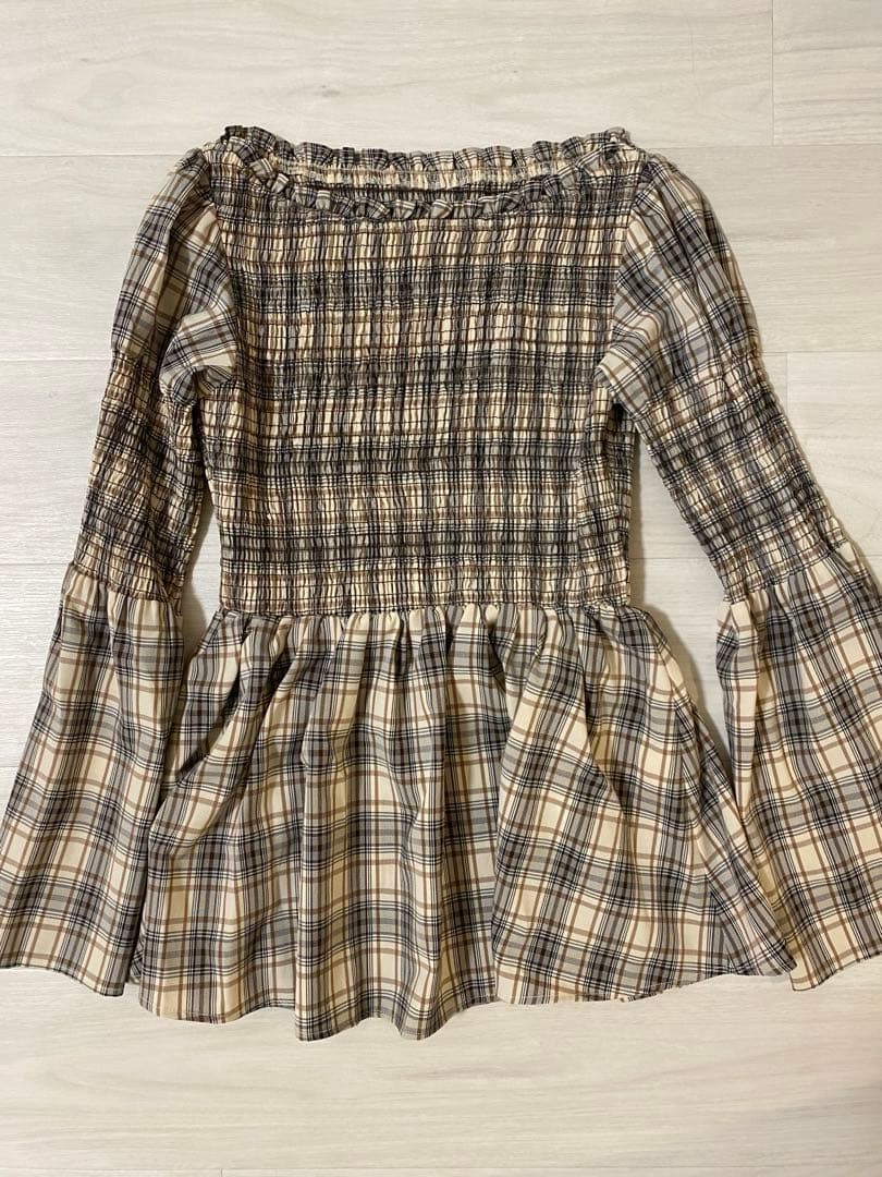 トップス herlipto Checked Flared Peplum Top