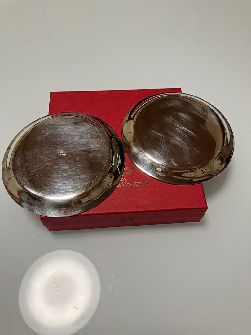 Lily。 高級家具　バロッサバレンティ　小皿　小物入れ