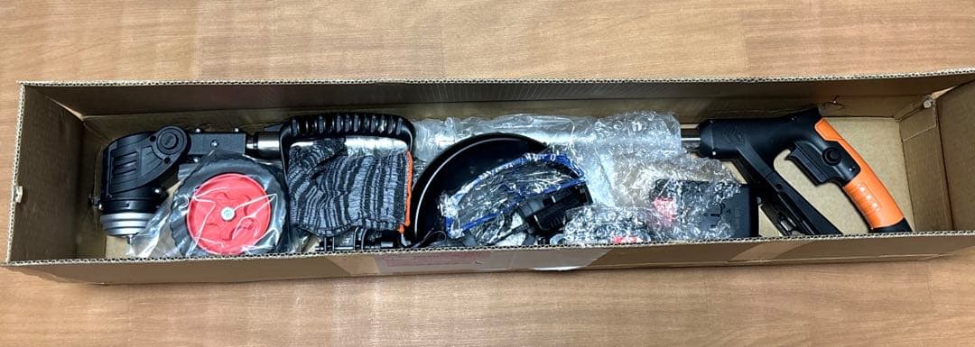 電動草刈り機 充電式 バッテリー2個付 軽量 伸縮式 草刈機21V 低騒音 枝切