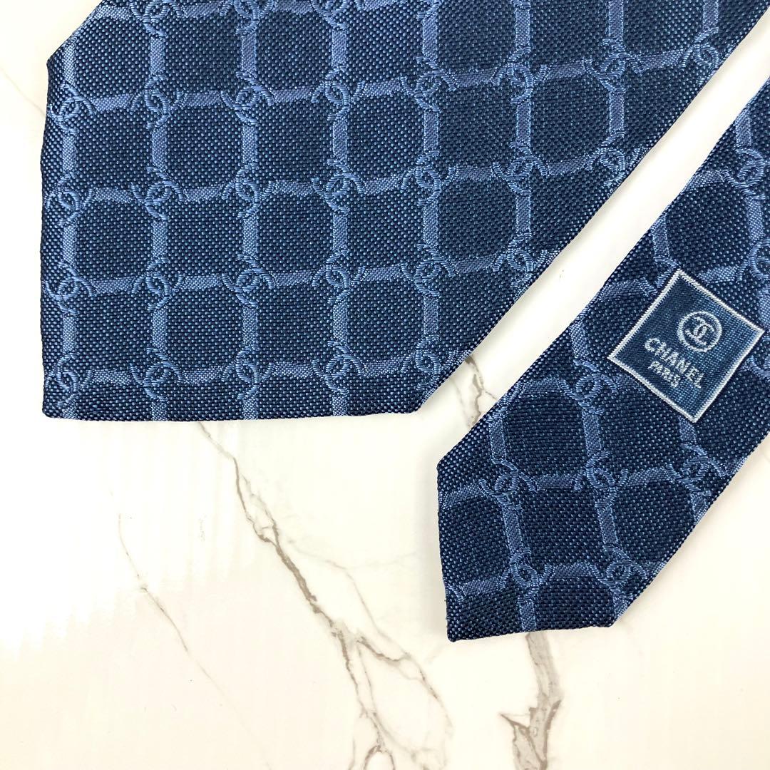 maron　美品　シャネル　ネクタイ　ココマーク総柄　チェック　チェーン