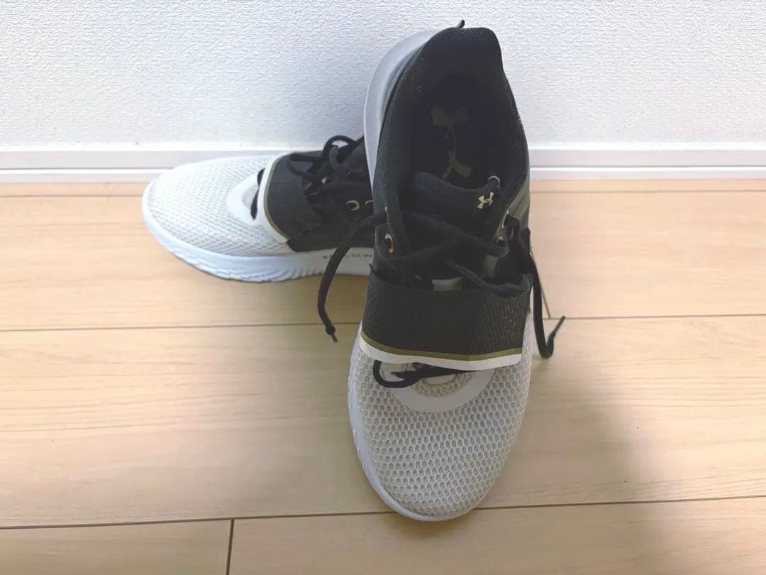 UNDER ARMOUR UA Flow FUTR X バスケットボールシューズ