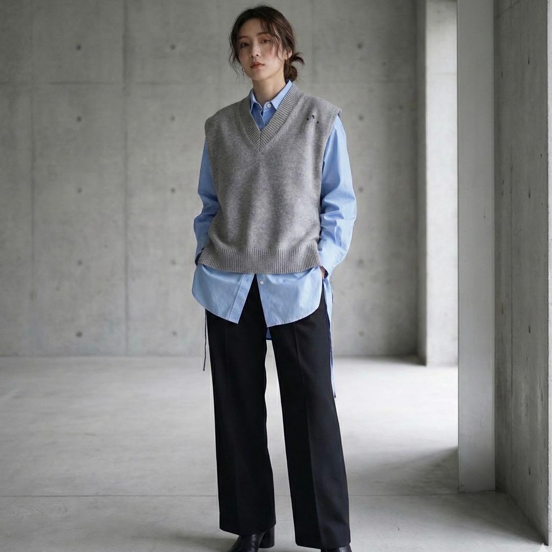 Maison Margiela ダメージ加工 Vネック ニットベスト グレー