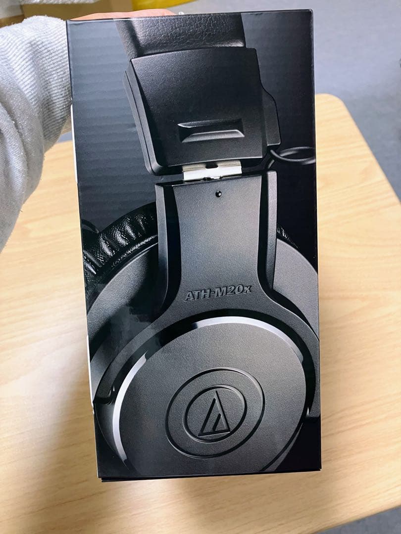 (ほぼ新品)audio-technica ATH-M20x有線ヘッドホン1.6m