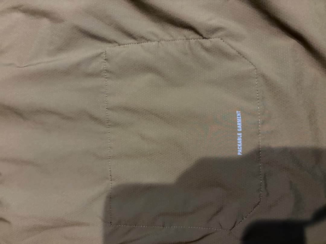 Nike フード付きウィンドブレーカー