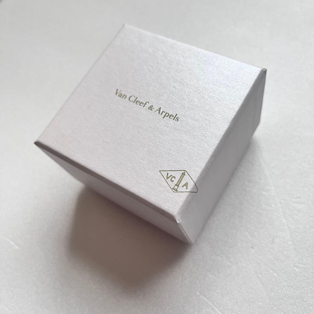 Van Cleef & Arpels ネックレス ペンダント ケース 空箱