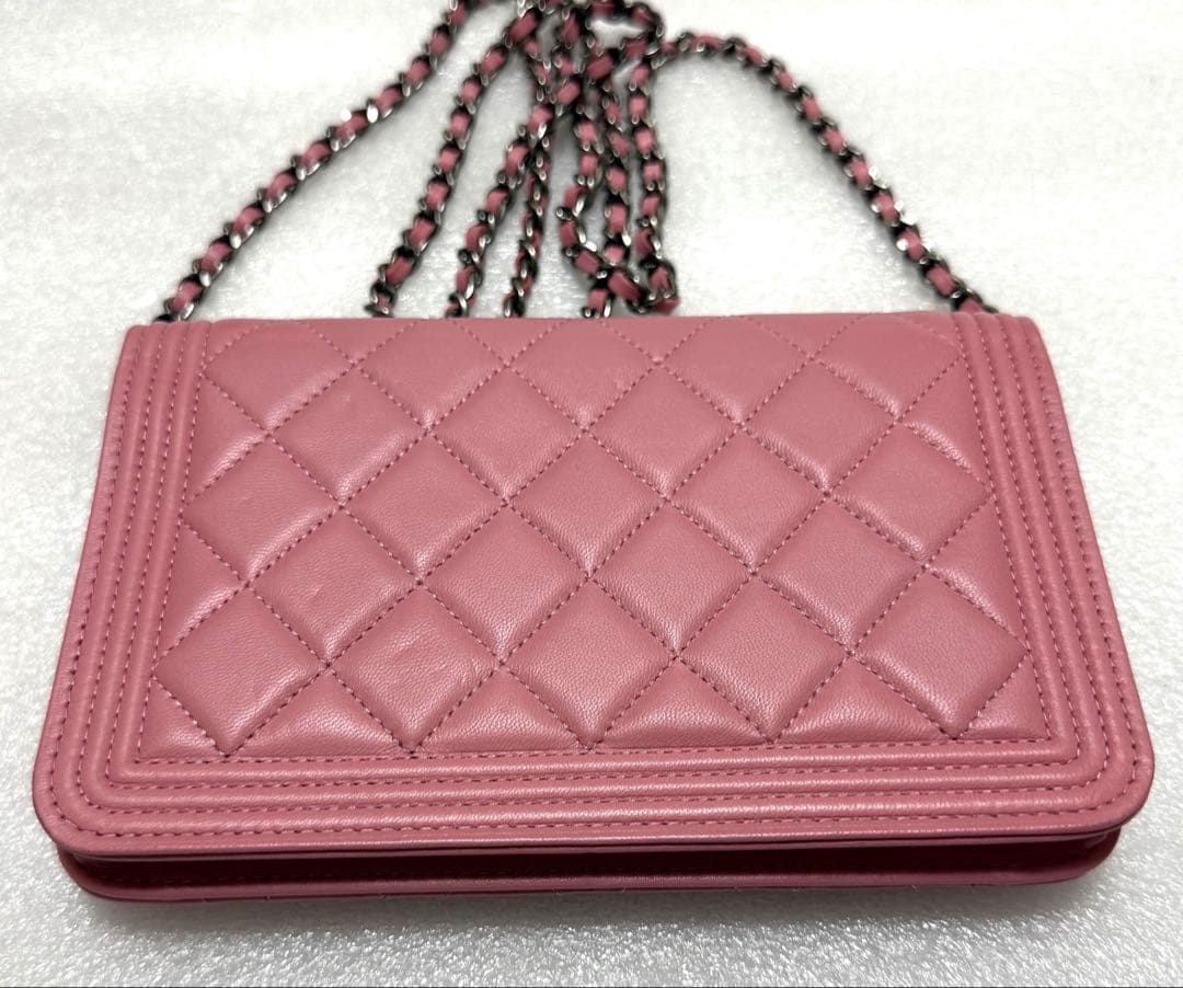 【美品】シャネル ボーイシャネル チェーンウォレット ピンク ラムスキン