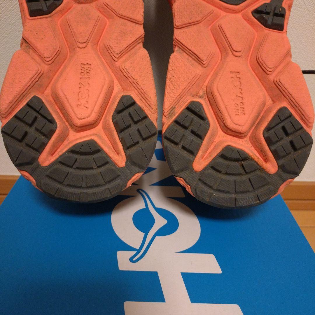 【美品】HOKAホカオネオネ CHALLENGER ATR6