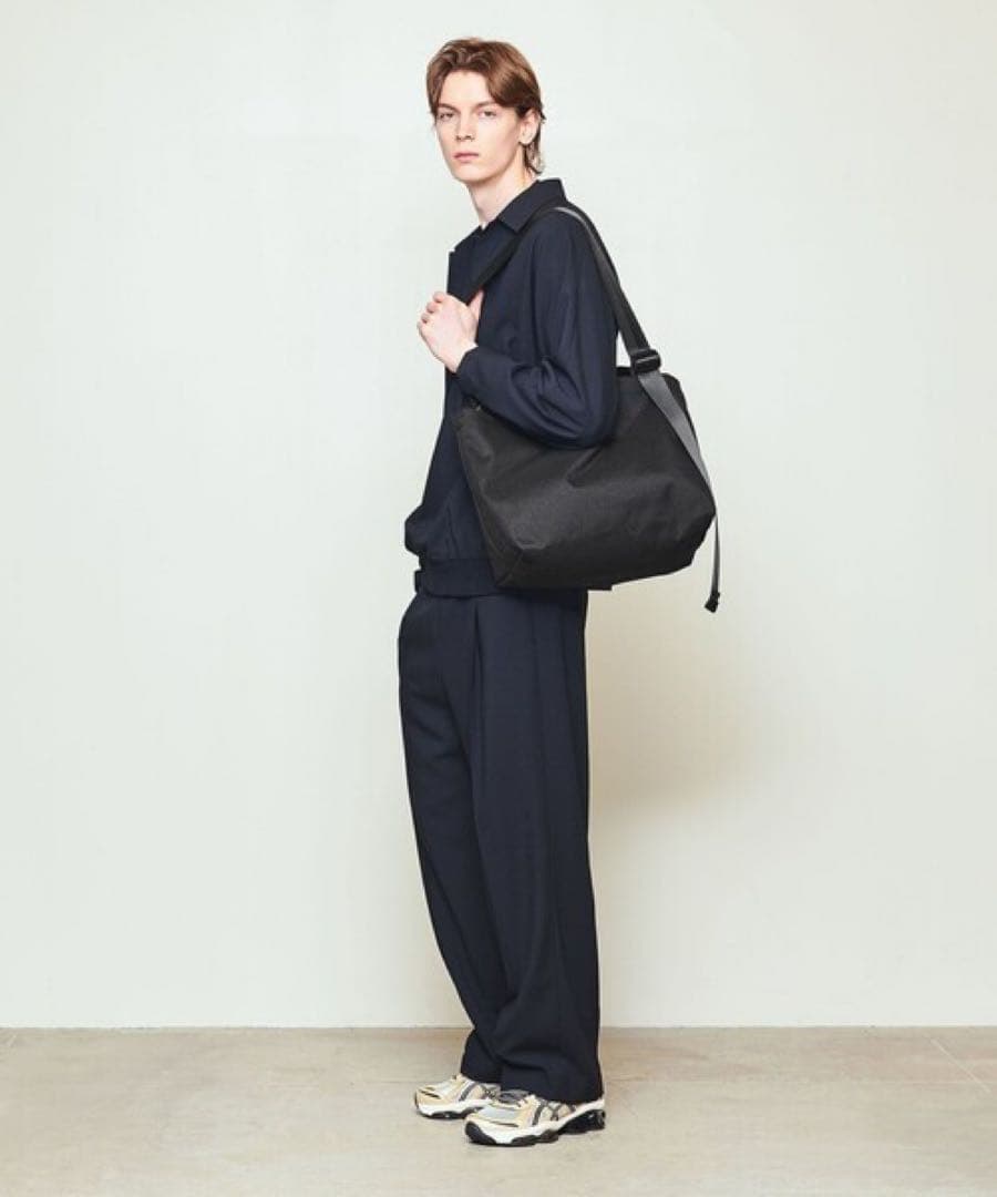 【美品】DAISUKE OBANA トートバッグ　ブラック