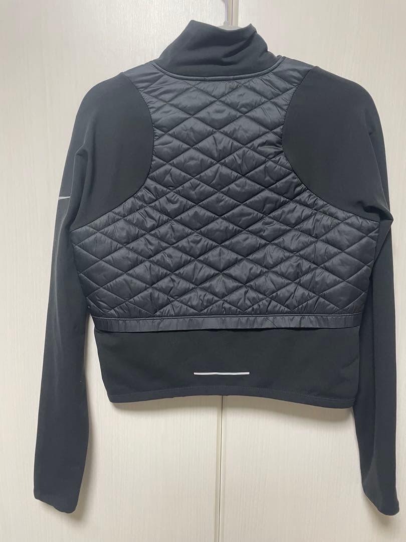 【美品】NIKE エアロレイヤー ランニング ジャケット　レディース Lサイズ