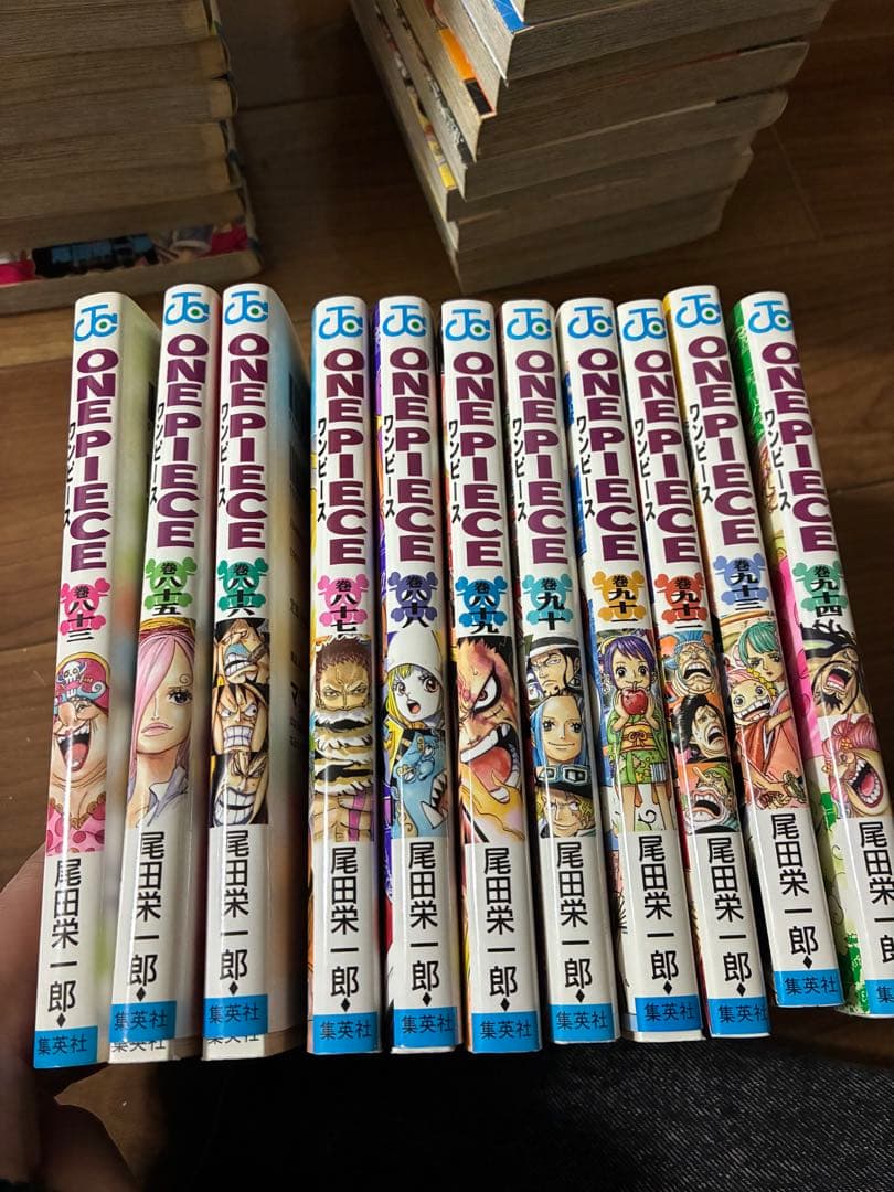 ワンピース1巻2巻その他多数初版　値下げ可能