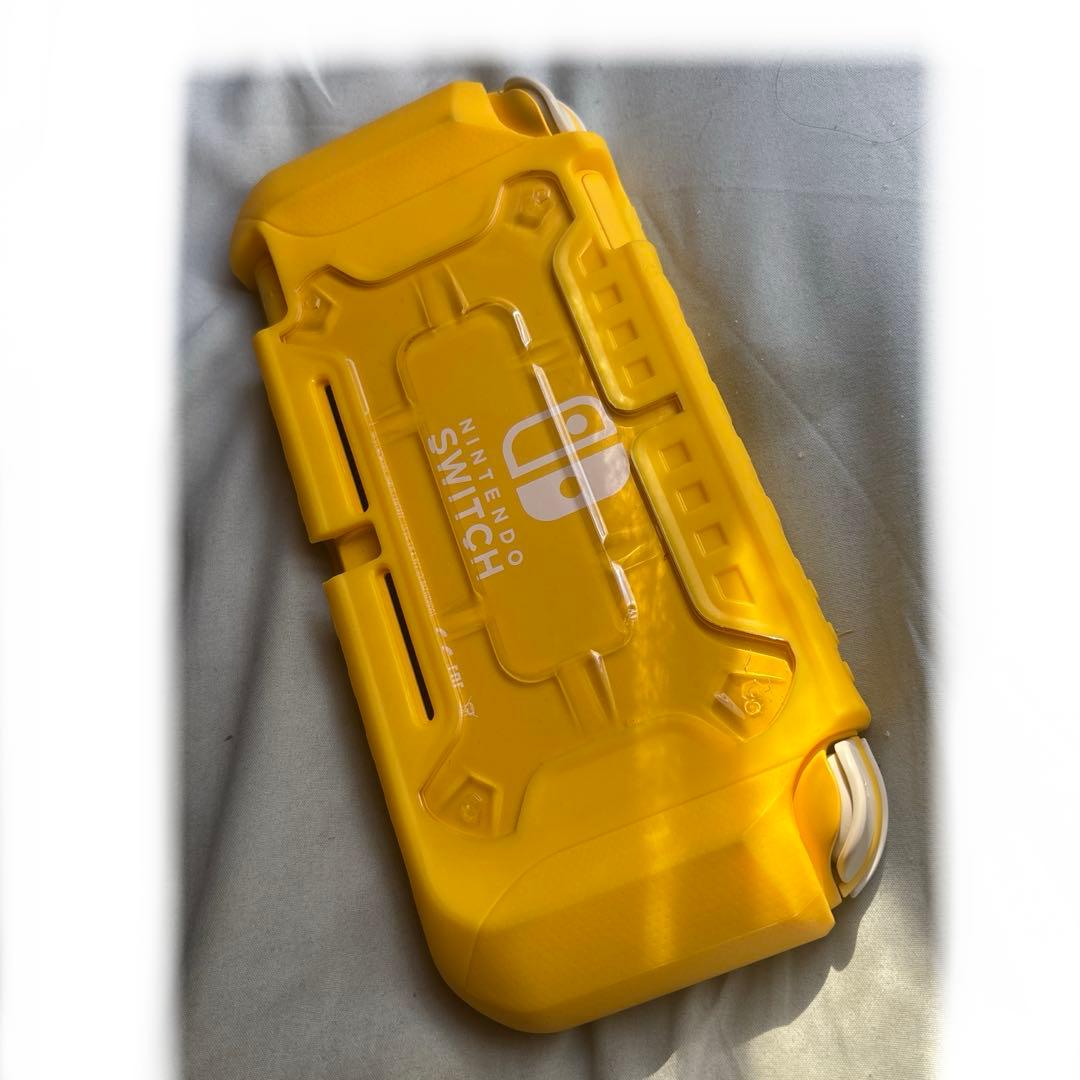 ニンテンドー　Switch Lite イエロー　本体のみ