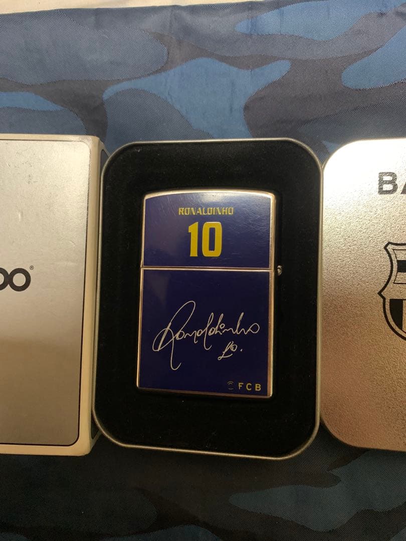 FC Barcelona Zippoライター 2005年製　完全限定版。