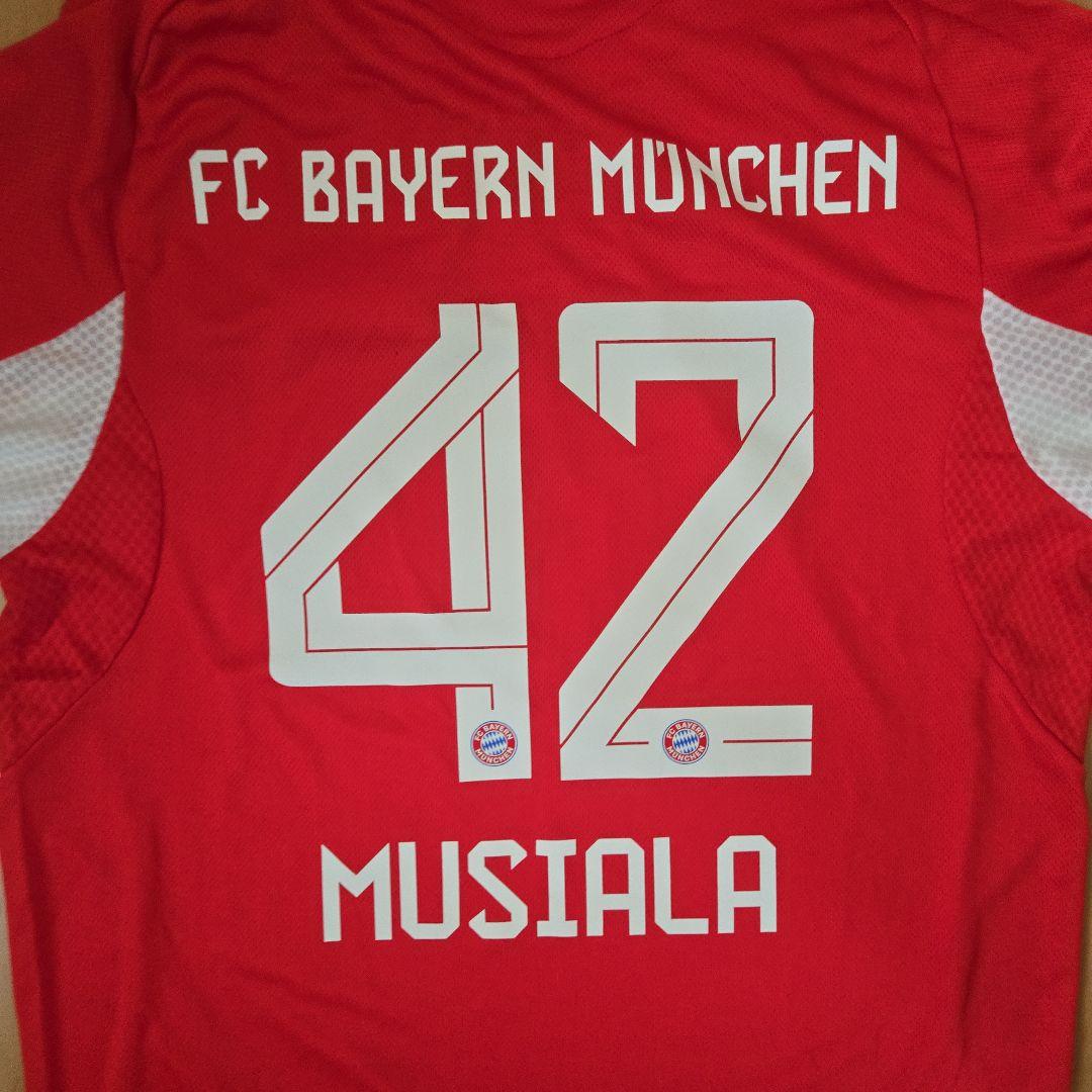 FC Bayern München MUSIALA 42 シャツ