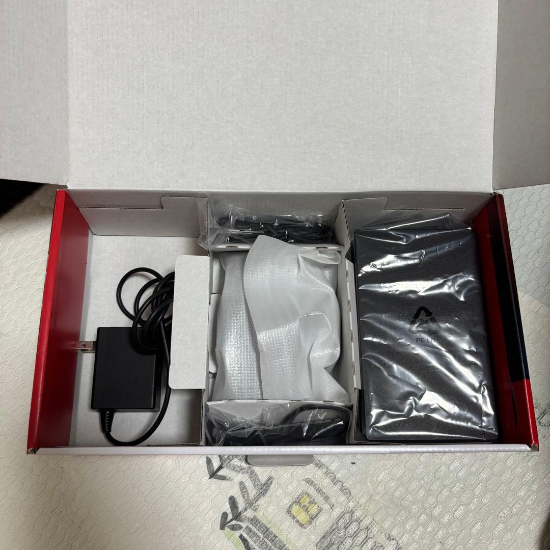 【美品】Nintendo Switch 本体 グレー　新モデル　おまけ付き