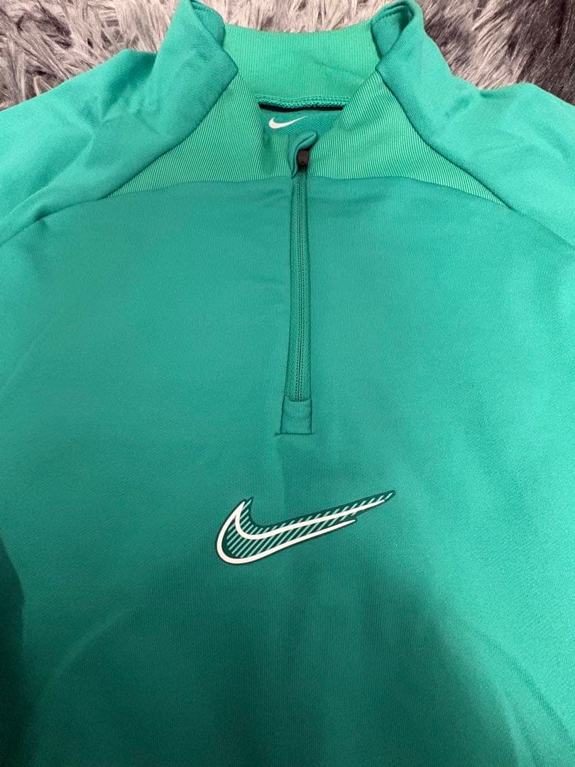 超美品 NIKE ナイキ サッカー トレーニングウェア 上下セット 最終値下げ！