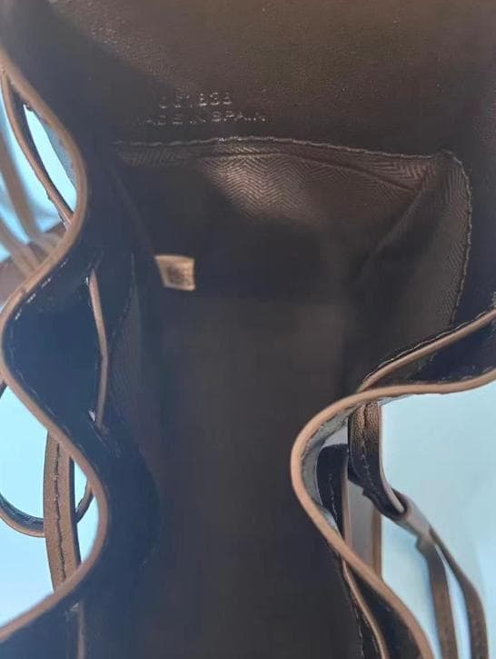 美品 LOEWE ロエベ ミニフラメンコ クロスボディ ブラックji