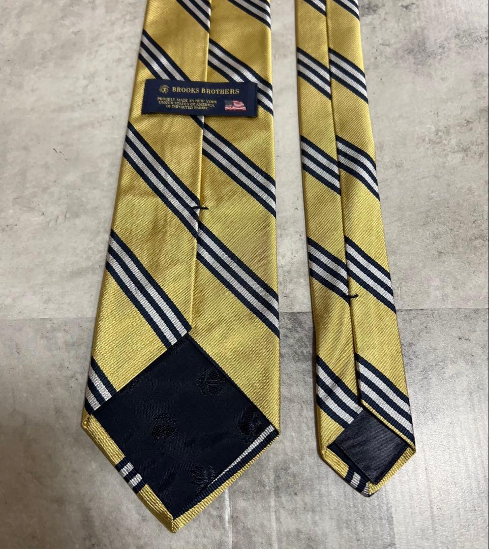 極美品 Brooks Brothers ネクタイ USA製 レジメンタル 光沢