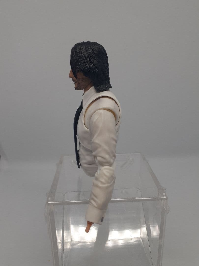 MAFEX ジョンウィック (JOHN WICK:CHAPTER4)