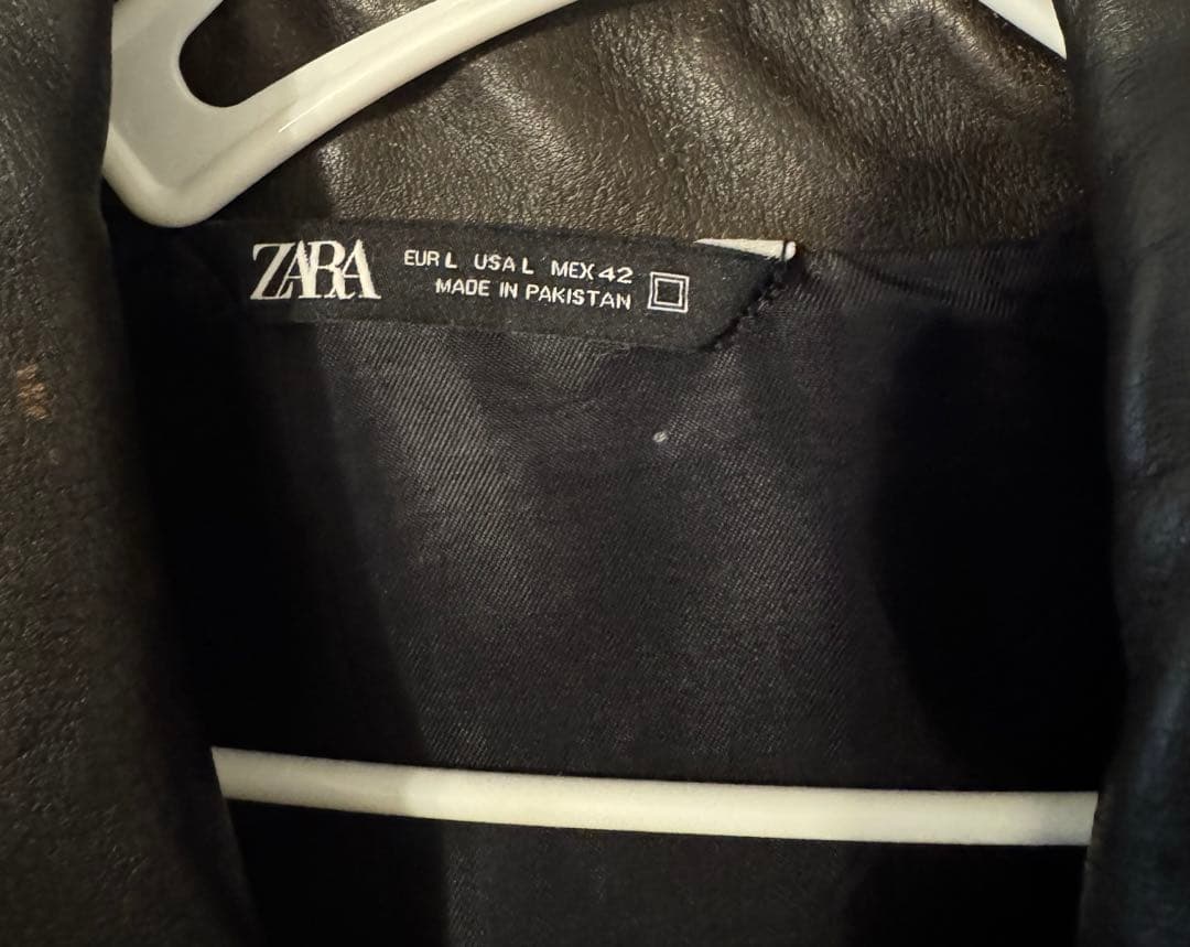 ZARA ヴィンテージ加工レザージャケット