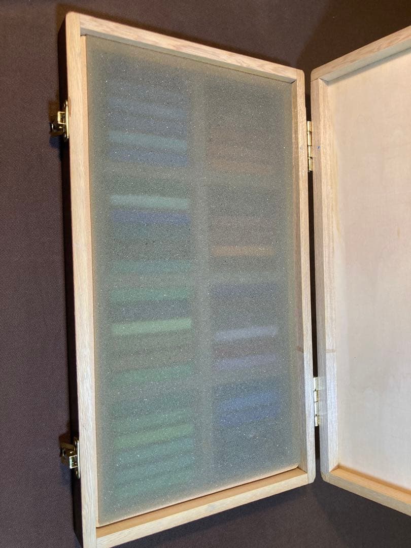 NOUVEL CARRE PASTEL 96色　木箱入り