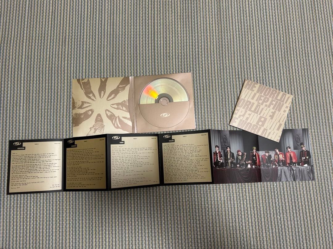 ATEEZ CD まとめ売り おまけ付き （グッズ、ブロマイド、トレカ）値下げ⭕️