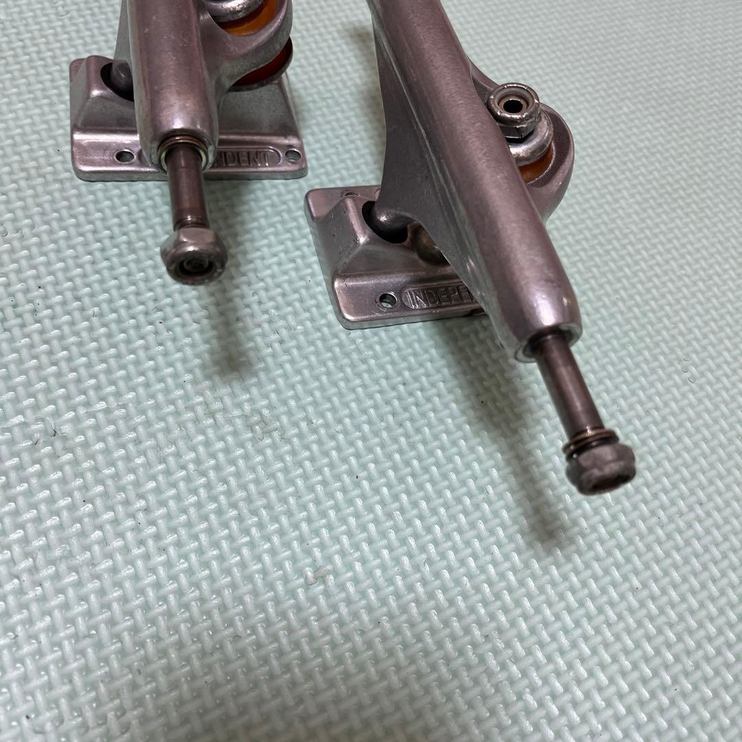 independentトラック144 titanium スケートボード　⒏25