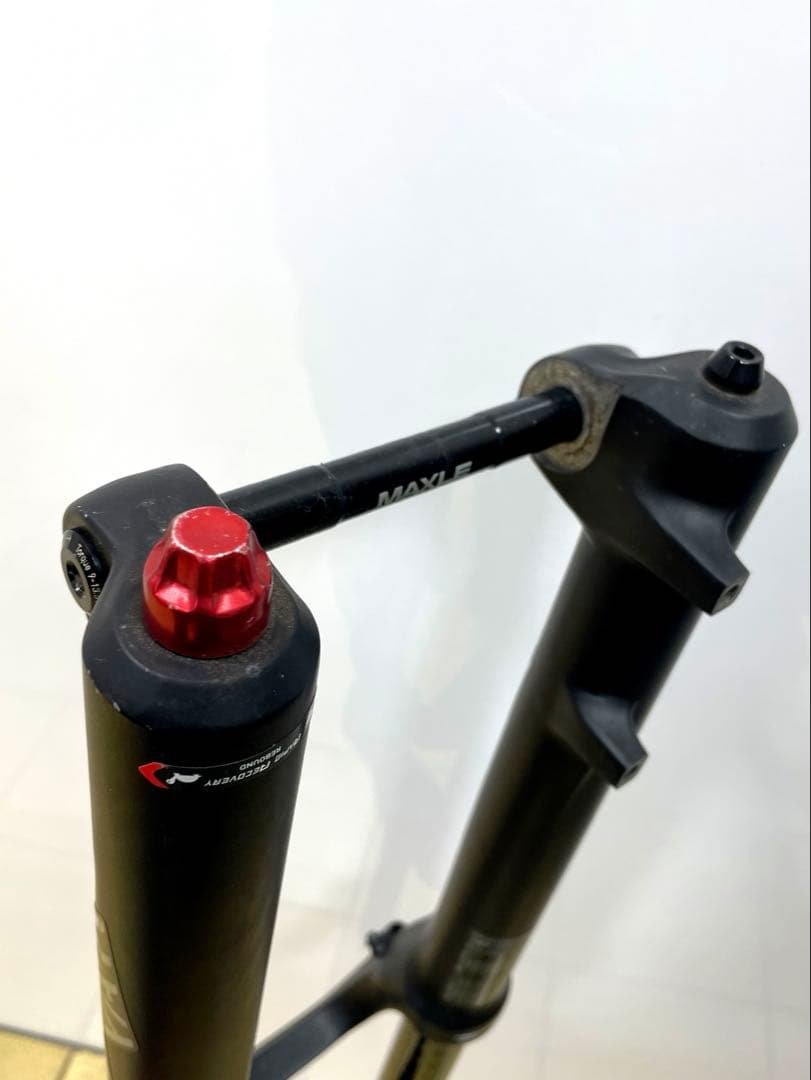 【中古美品】ROCKSHOX YARI RC 27.5 160mm