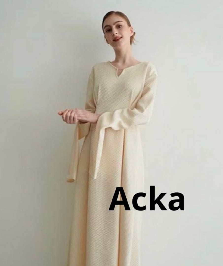 ‼️あいう‼️Acka アームスリットワンピース