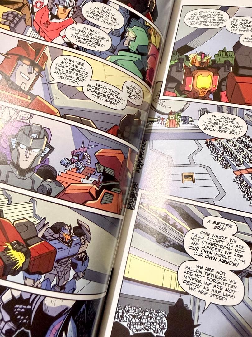 その他 Transformers Wreckers Tread & Circuits 4
