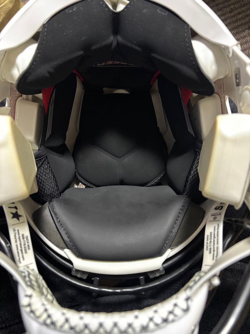 Riddell アメリカンフットボール　ヘルメット　ホワイト　スピードアイコン
