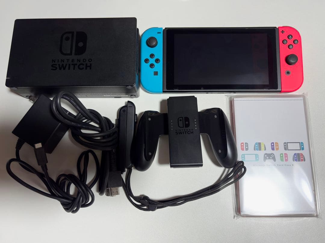 d*a様 Nintendo Switch 外箱なし Switchソフトのケース付