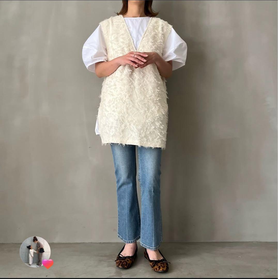 【新品タグ付き】HOWDY. moke moke Vneck vest