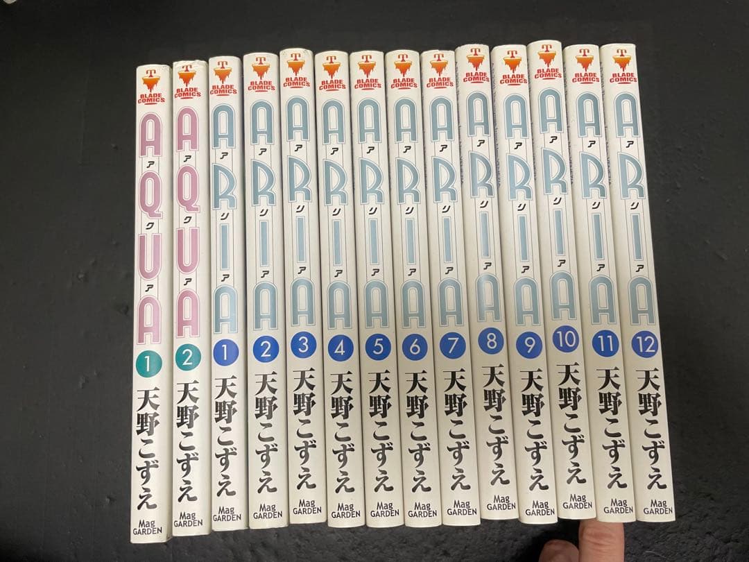 漫画　まとめ売り！　宝石の国　全巻　ハイスコアガール　全巻　など