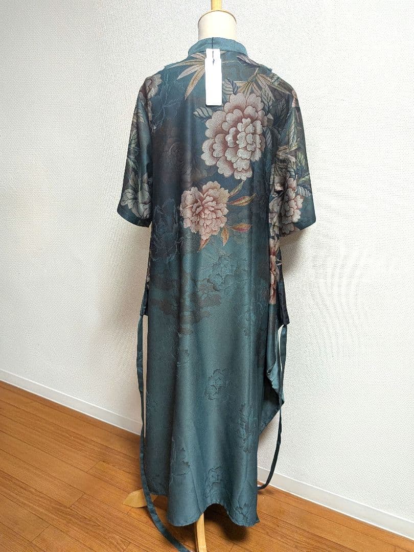 【タグ付き新品】 花柄ロングワンピース 青緑色 チャイナドレス風味