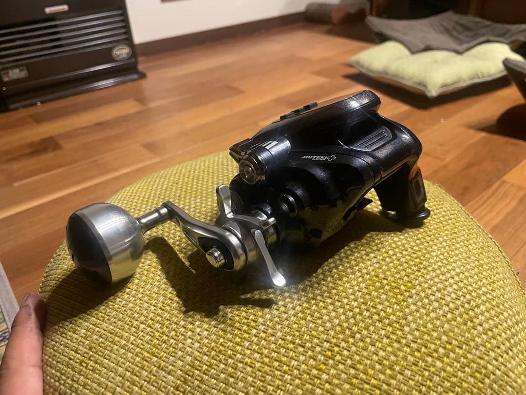 ち*ん様 SHIMANO 電動リール 16フォースマスター2000 電動リール