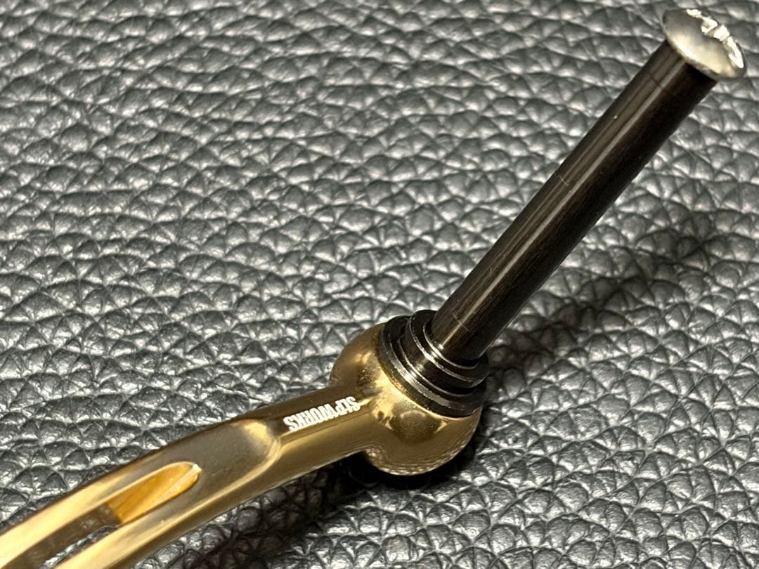 DAIWA SLPW RCS45 ハンドル