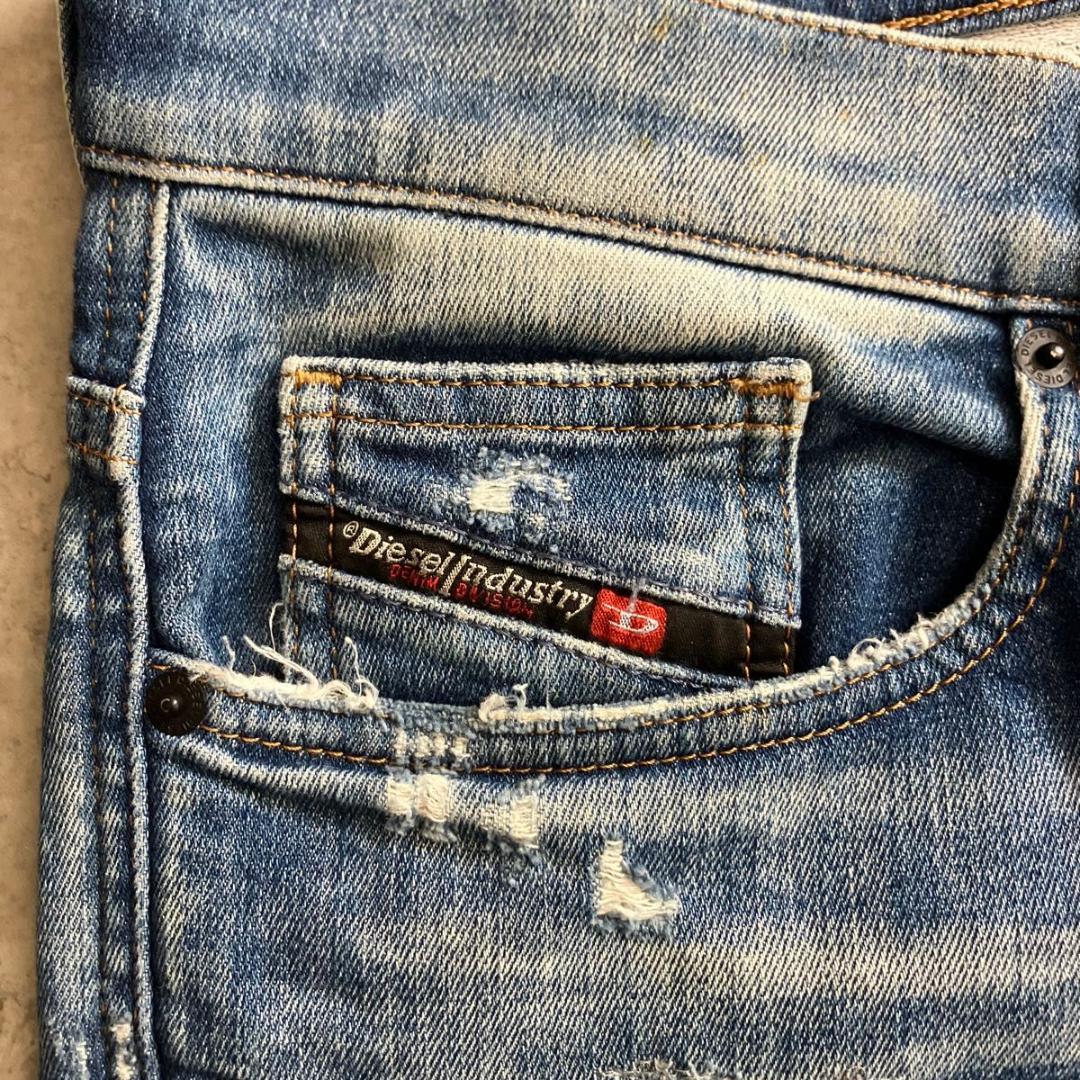 【本日限定】DIESEL D-VIDER-T 32 0870Q ジョグジーンズ
