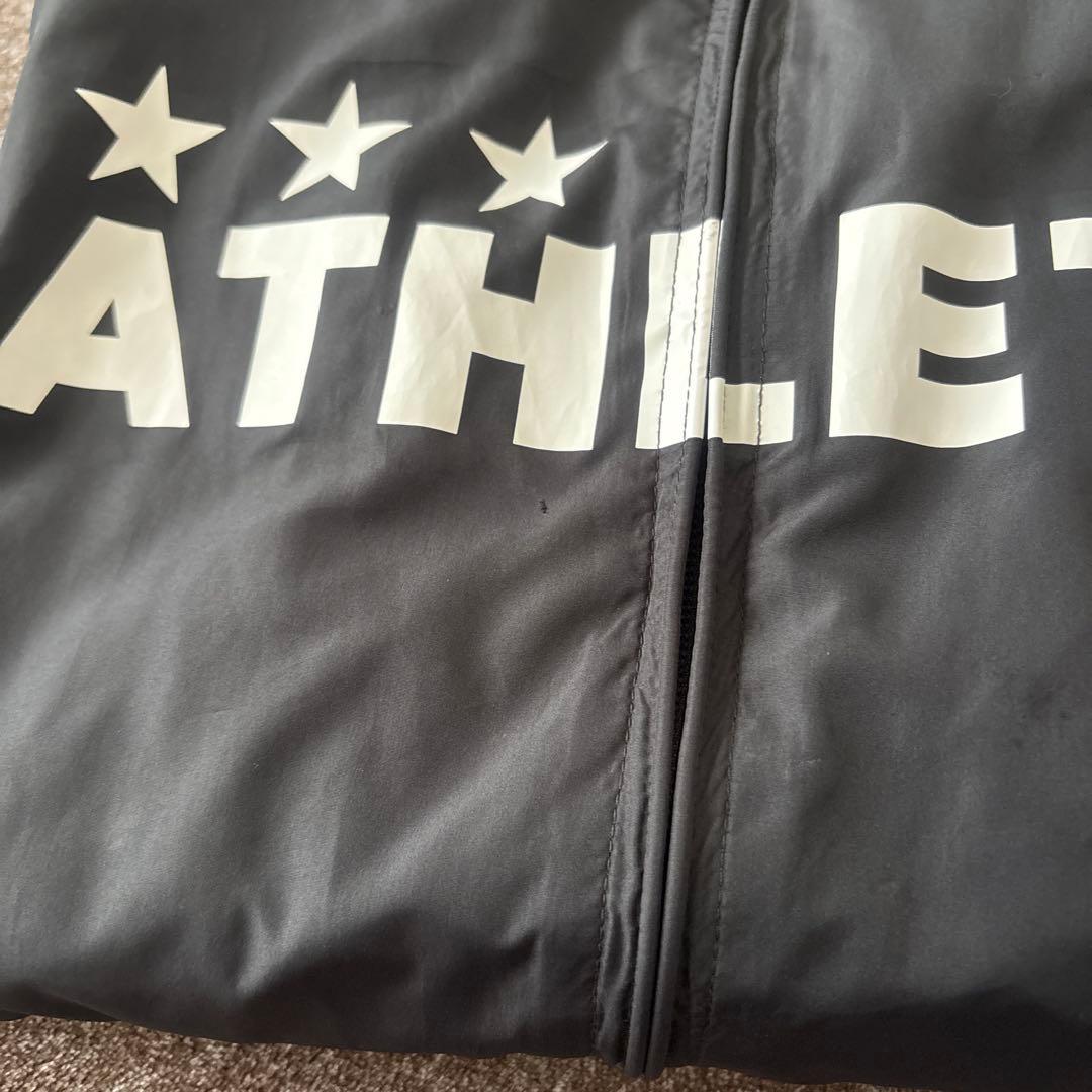 ま*ん様 ATHLETA ピステ上下 グレー　セットアップ　ナイロン　フットサル