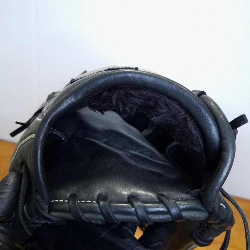 ミズノ イチローモデル 引退記念 プラチナ シルエット刻印 外野用 軟式グローブ
