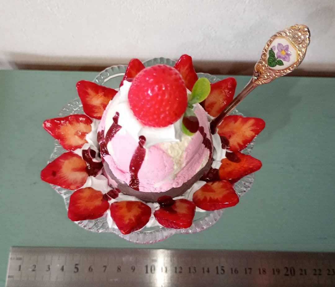 みるく♡ショップ　パフェ3つ