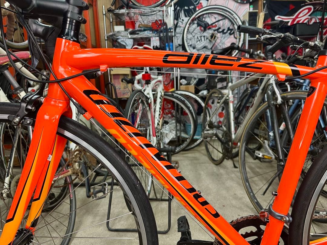 基本分解発送送料無料完成車配送もご相談くださいSPECIALIZED ALLEZ