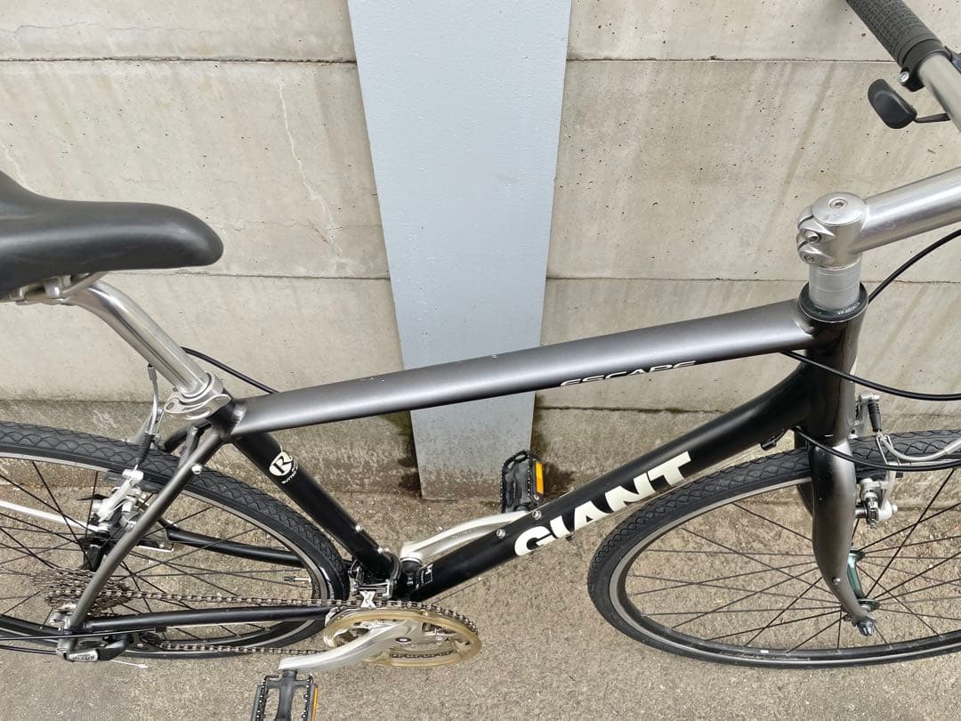 【訳あり美品】GIANT ESCAPE R3 24速　クロスバイク　CT500
