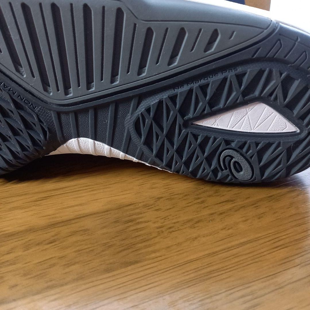 【未使用/タグ付き】ASICS UNPRE ARS LOW 2 バッシュ