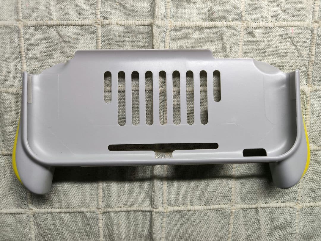 ⭕️美品⭕️ Nintendo Switch Lite イエロー本体 おまけ付
