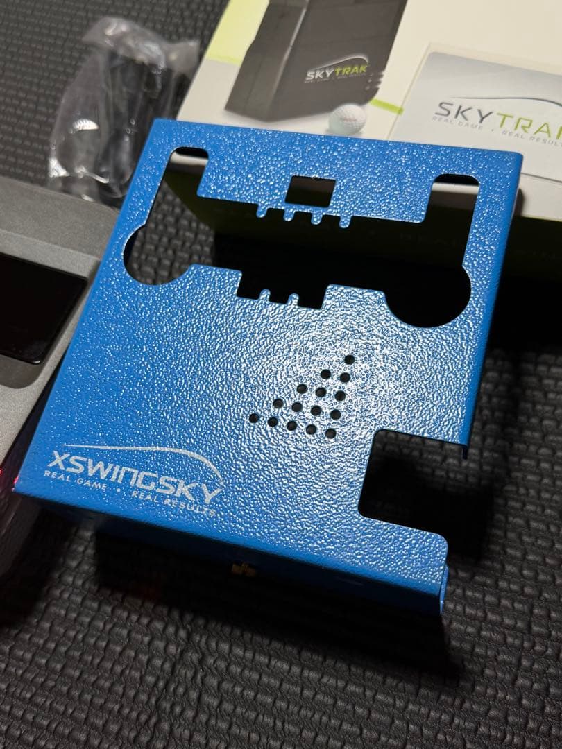 SKYTRAK ゴルフ用距離計 XSWINGSKYホルダー付き