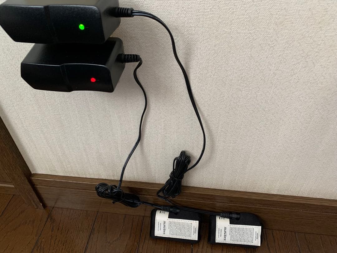 ミズノ スキーウェア ヒーター付き 上位モデル 1/2 ジャケット画像