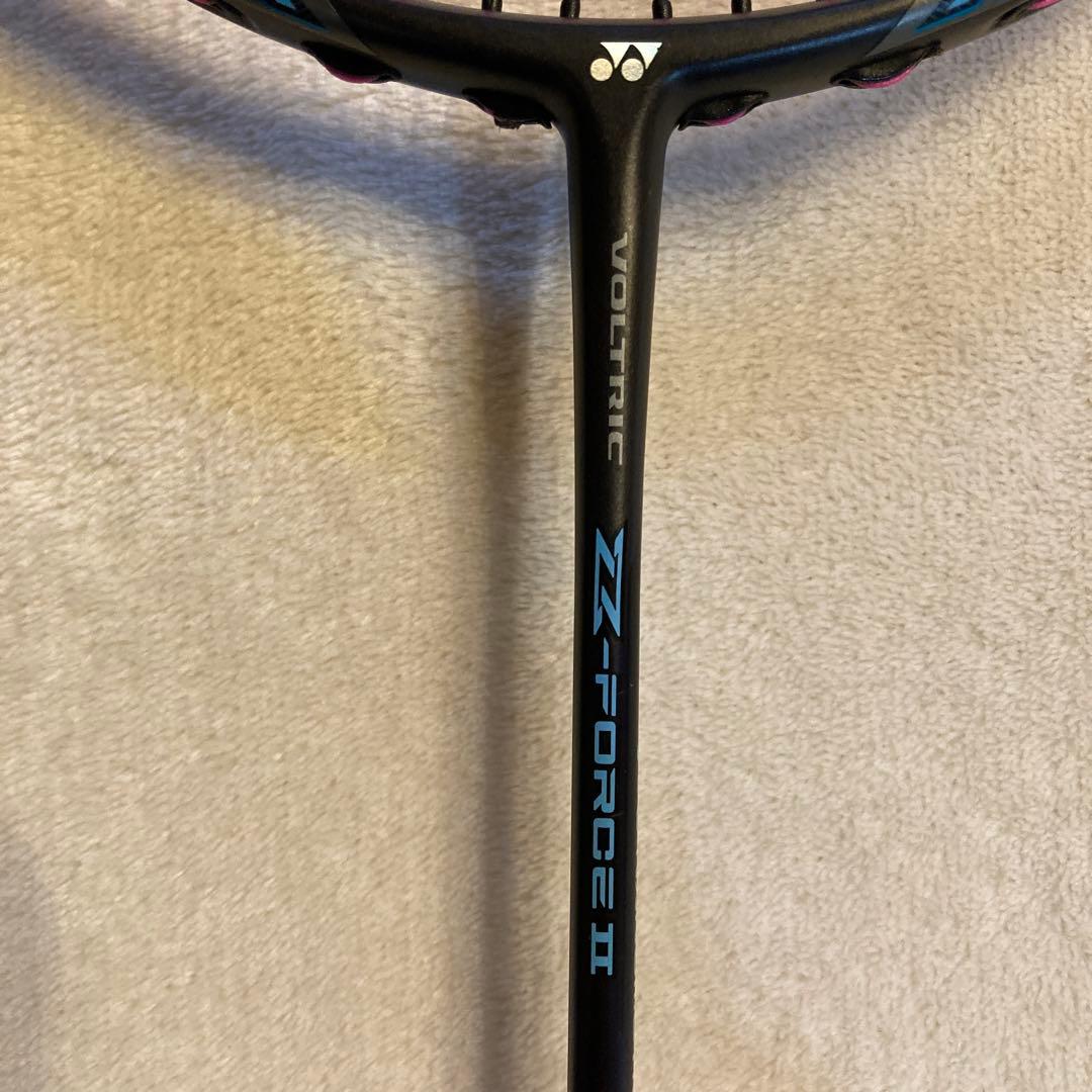 服出品【美品】YONEX VOLTRIC Z-FORCE Ⅱ 3UG5