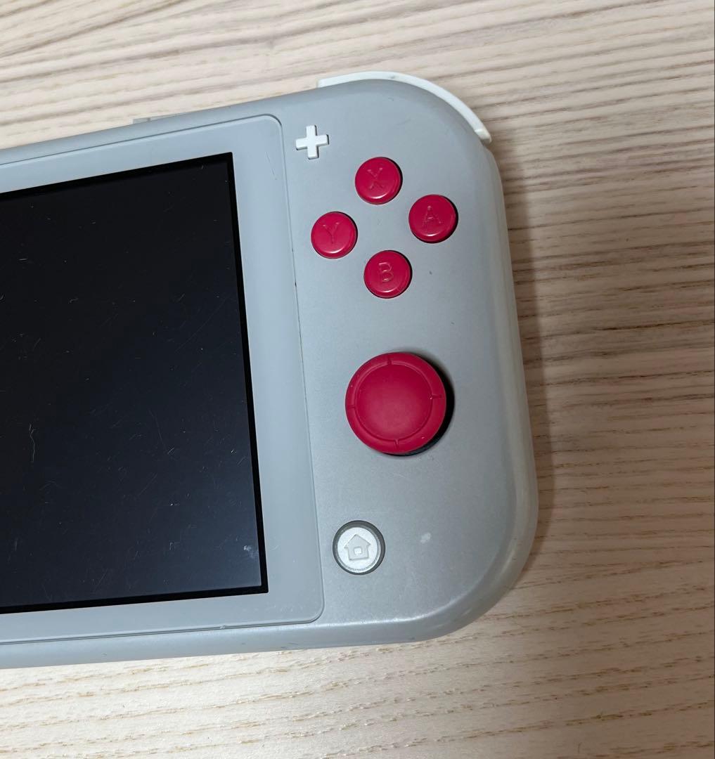 Nintendo Switch Lite ポケモンデザイン