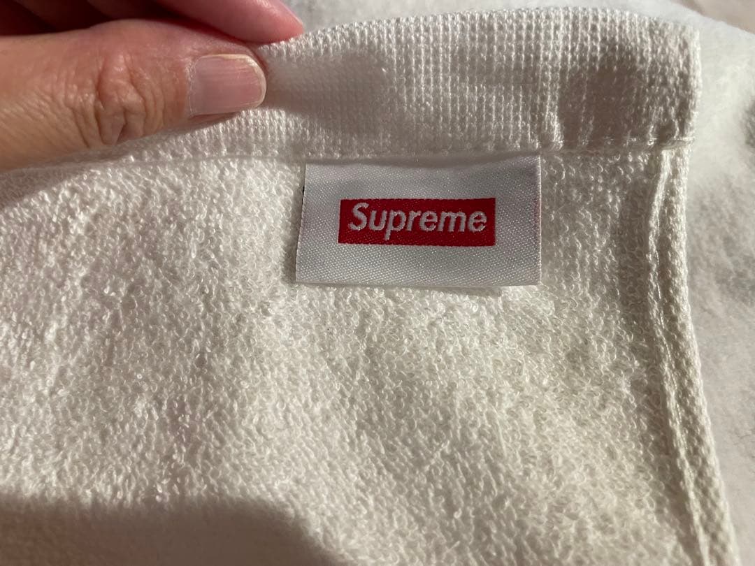 Supreme ホワイトバスタオル